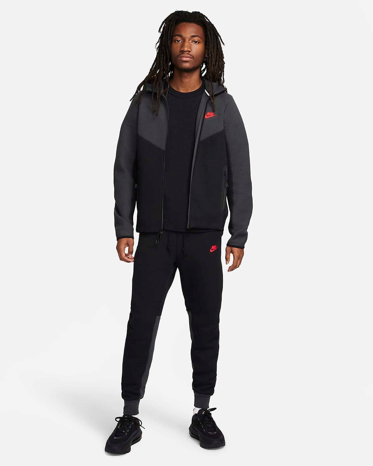 Nike Tech Fleece Full Zip Hoodie & Joggers Set Black/Dark Smoke Grey 2023