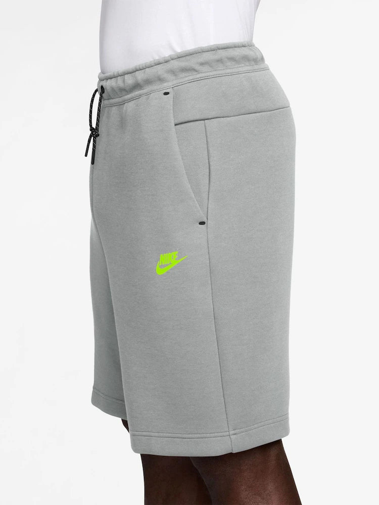 Nike Tech Fleece Shorts - Smoke Grey 2025