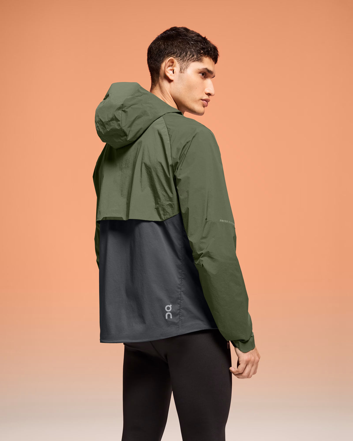 On Running Core Hooded Jacket - Taiga Green