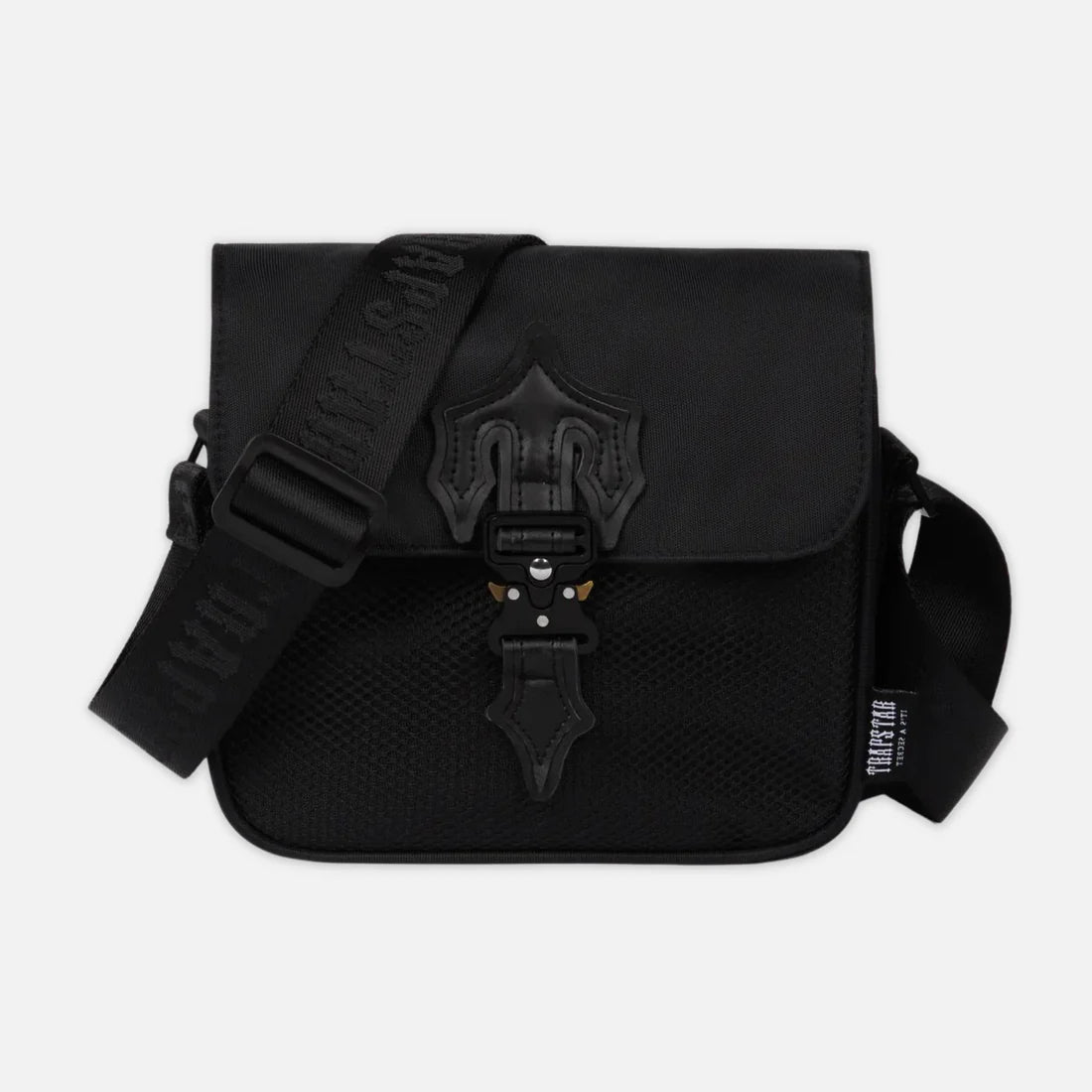 TRAPSTAR MESSENGER BAG 1.0 - BLACKOUT