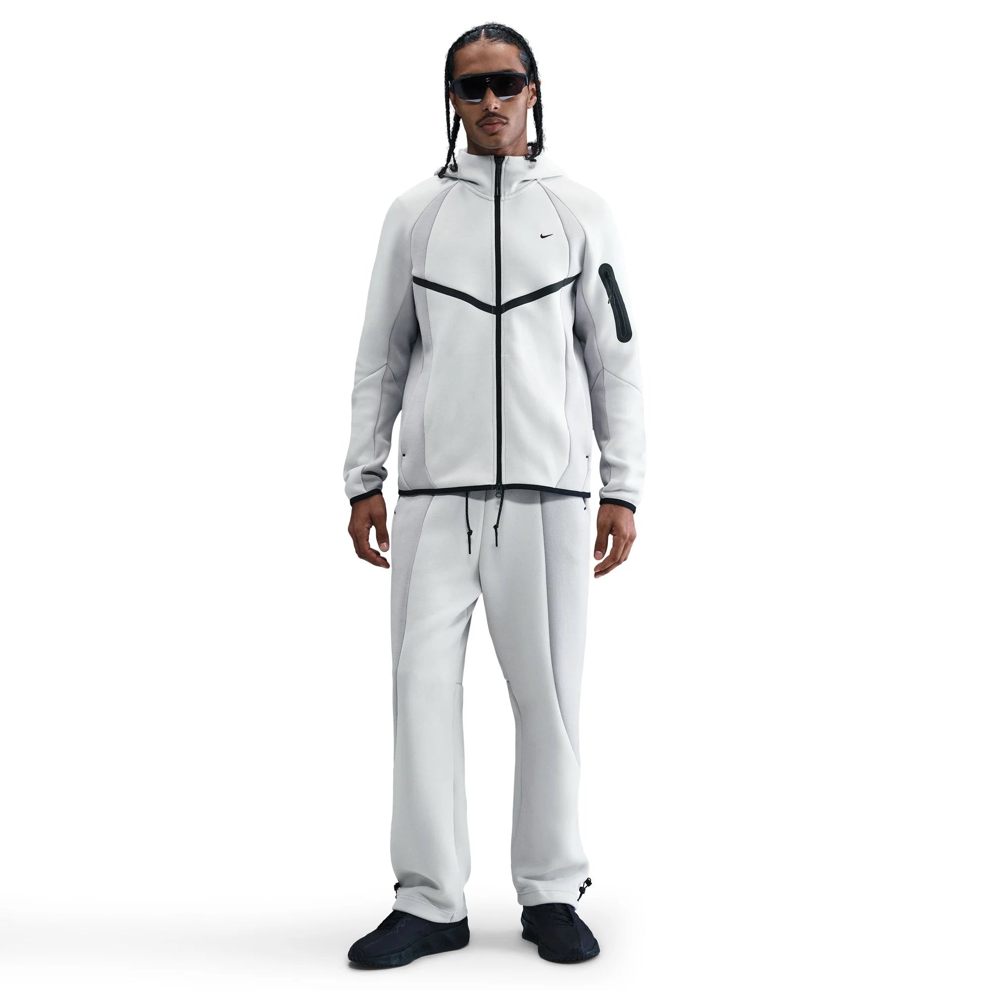 Nike Tech Open-Hem Fleece Trousers Cream/Grey