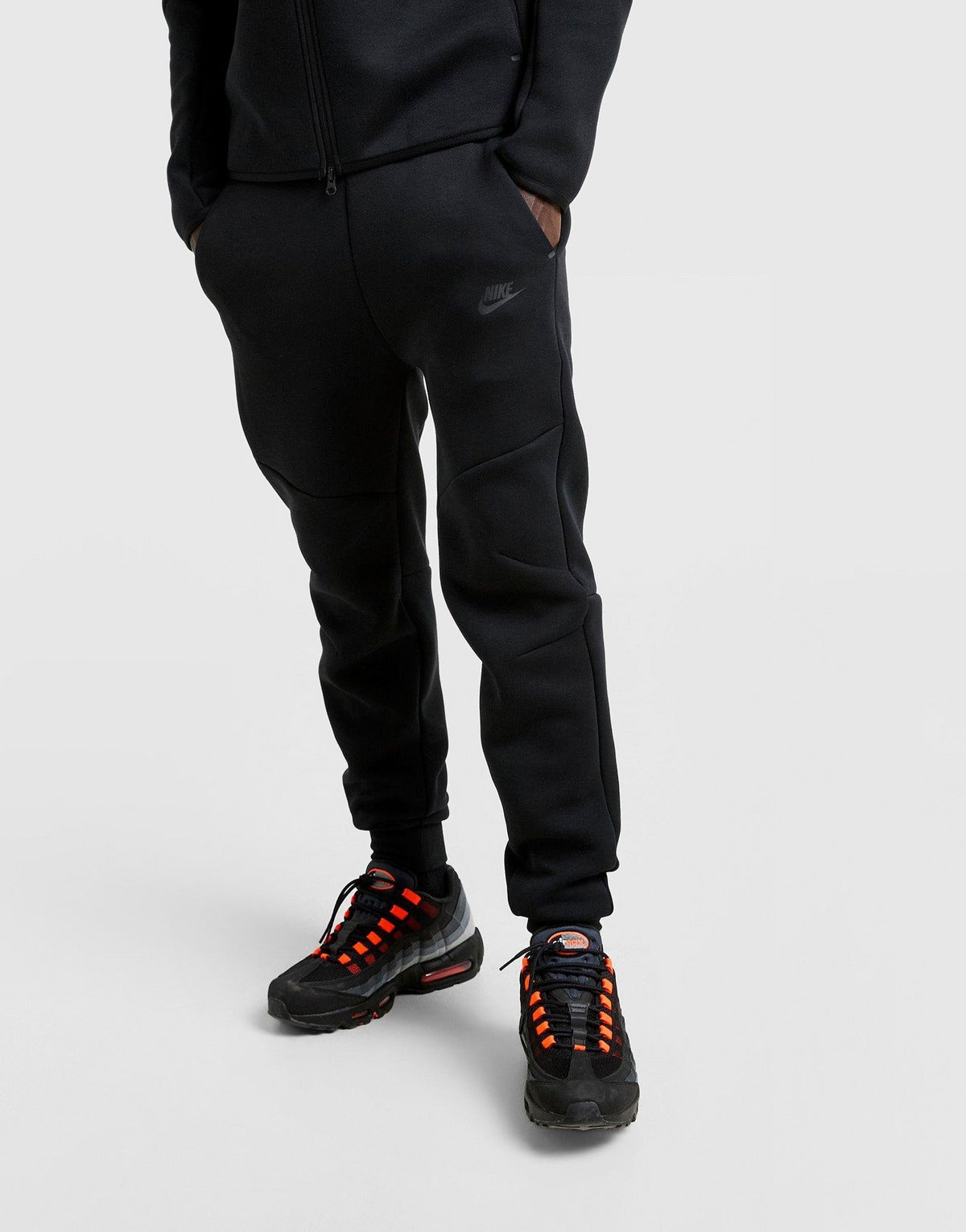 Nike Tech Fleece Full Zip Hoodie & Joggers Set Black/Black 2025