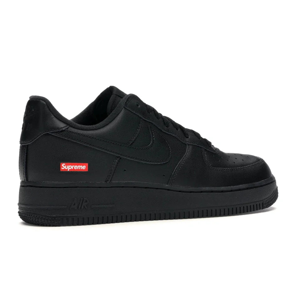 NIKE AIR FORCE 1 LOW SUPREME BLACK