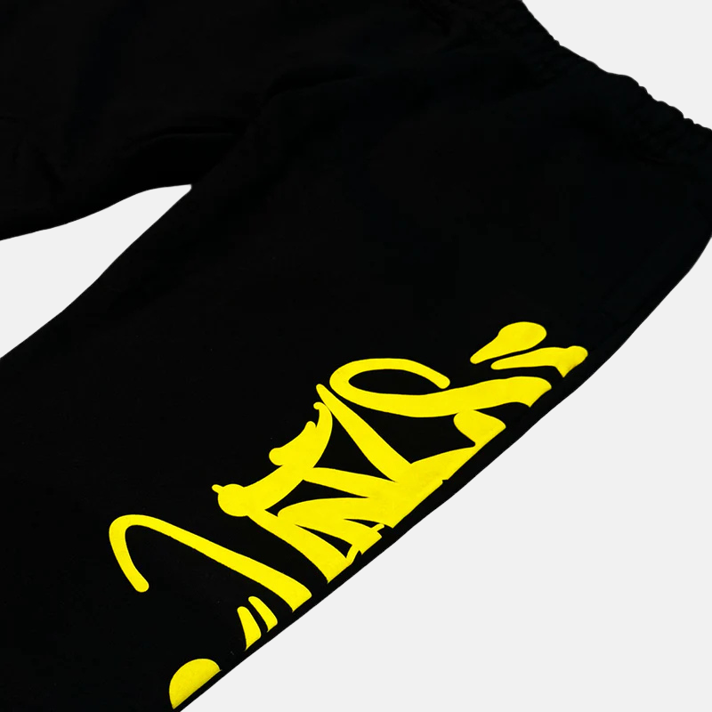 Syna World Logo Team Tracksuit - Black / Safety Yellow