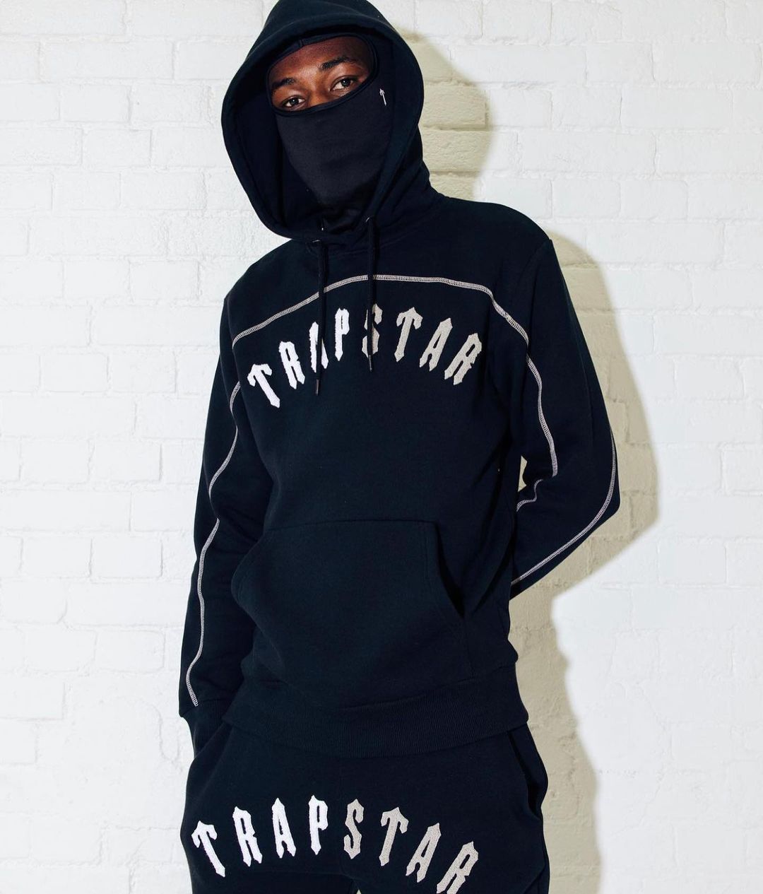 TRAPSTAR IRONGATE ARCH CHENILLE HOODED TRACKSUIT - BLACK MONOCHROME EDITION