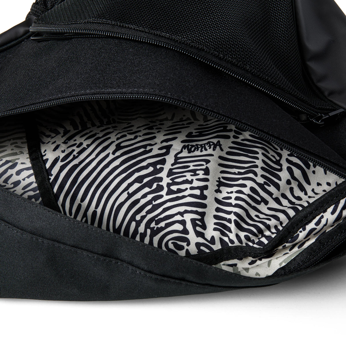MERTRA SLING BAG 2.0 (BLACK)
